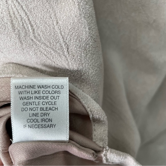 Christopher & Banks Faux Suede Button Up Top XL - Picture 9 of 9